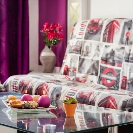 ★purple Flat★close To Beach And Party|free Parking * Albufeira